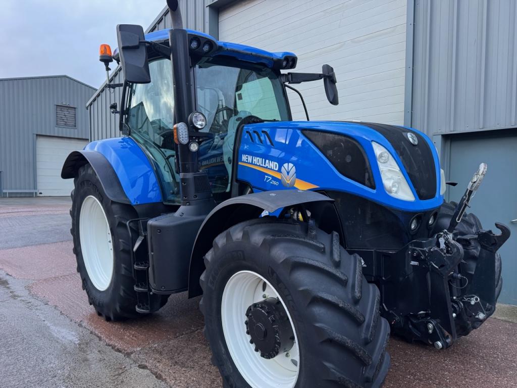 New Holland T7.260