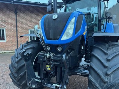 New Holland T7.260