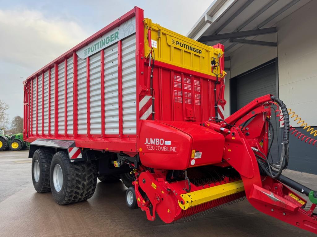 Pottinger Jumbo 7220 L Combline forage wagon