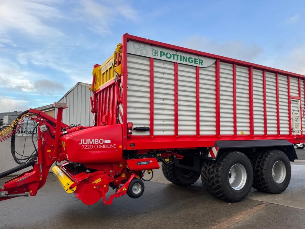 Pottinger Jumbo 7220 L Combline forage wagon