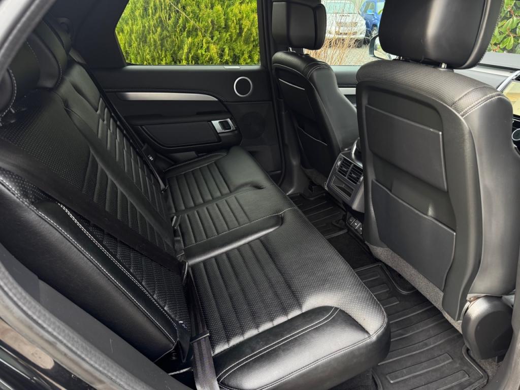 Land Rover Discovery HSE R-Dynamic Commercial D300 Diesel