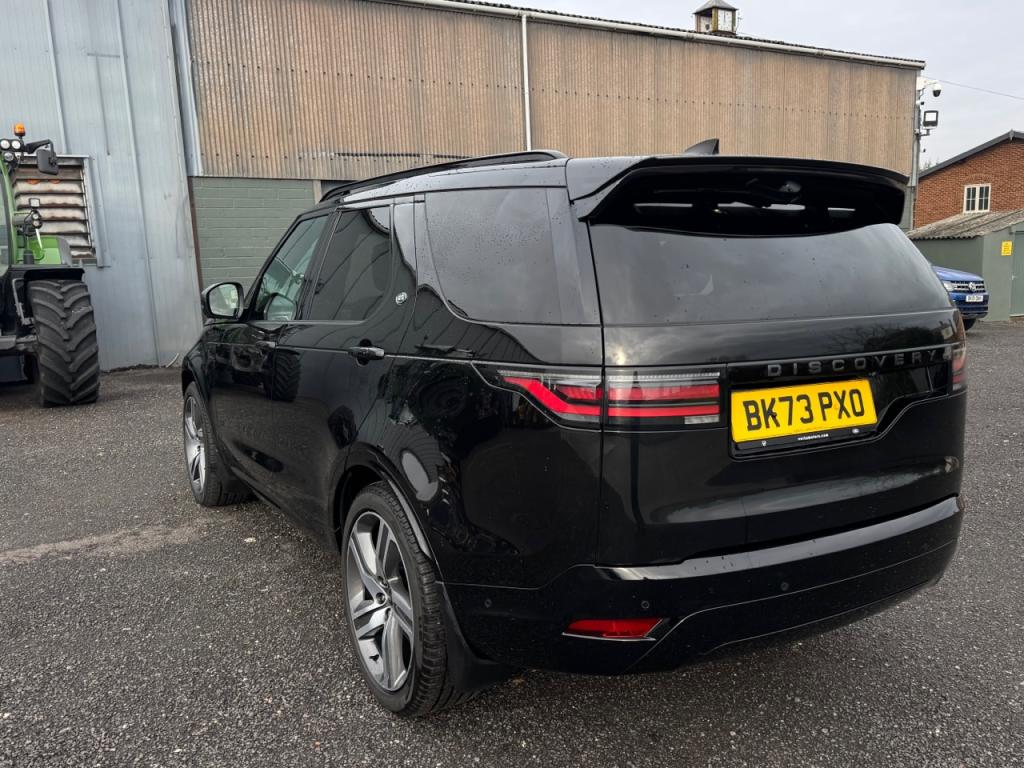Land Rover Discovery HSE R-Dynamic Commercial D300 Diesel