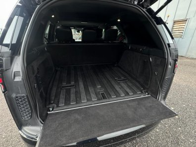 Land Rover Discovery HSE R-Dynamic Commercial D300 Diesel