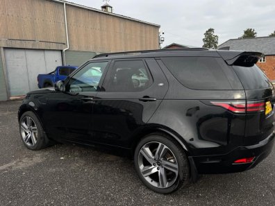 Land Rover Discovery HSE R-Dynamic Commercial D300 Diesel