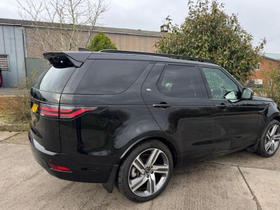 Land Rover Discovery HSE R-Dynamic Commercial D300 Diesel