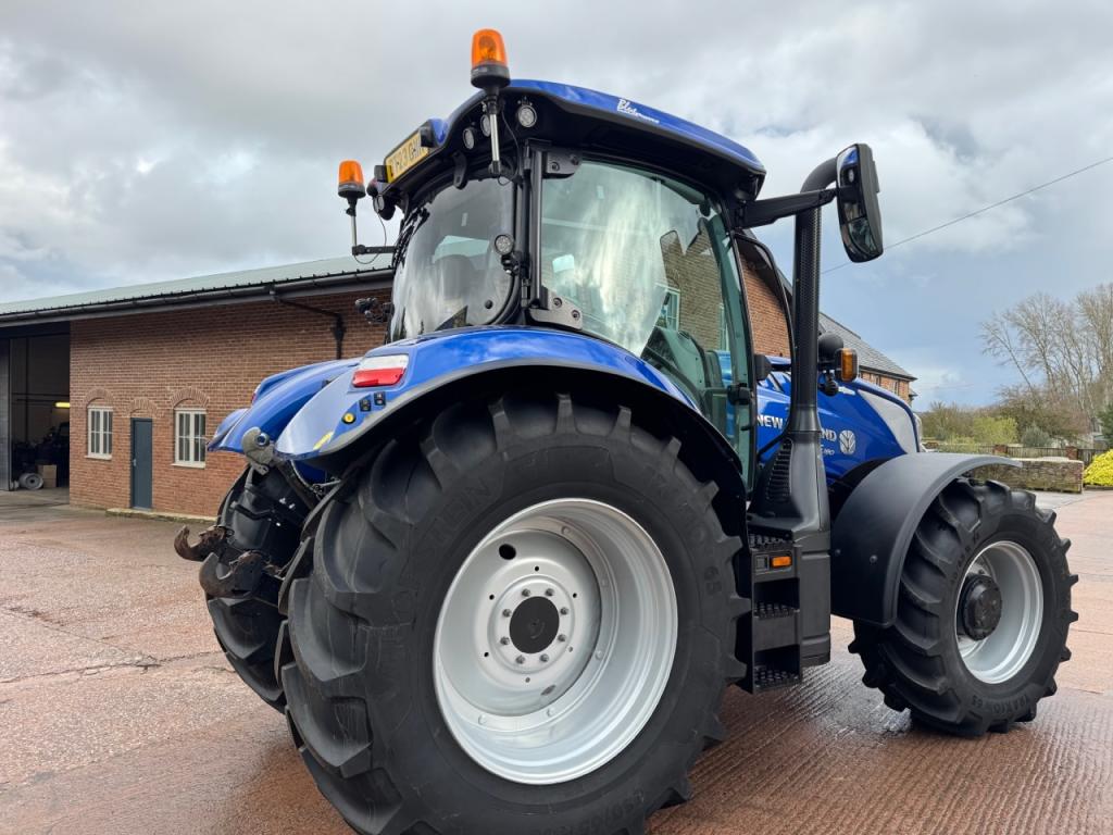 New Holland T6.180