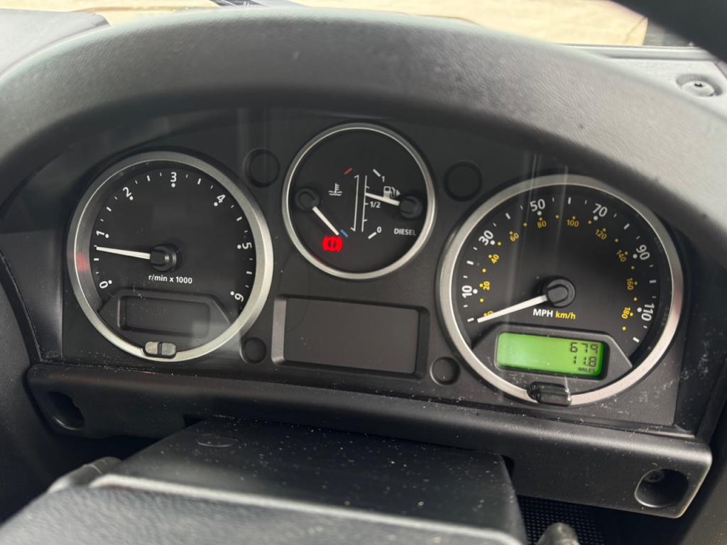 Land Rover Defender 90 Hard Top 2.2 diesel