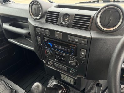 Land Rover Defender 90 Hard Top 2.2 diesel