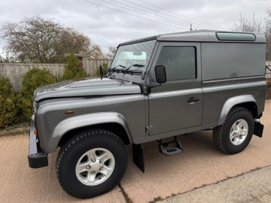 Land Rover Defender 90 Hard Top 2.2 diesel
