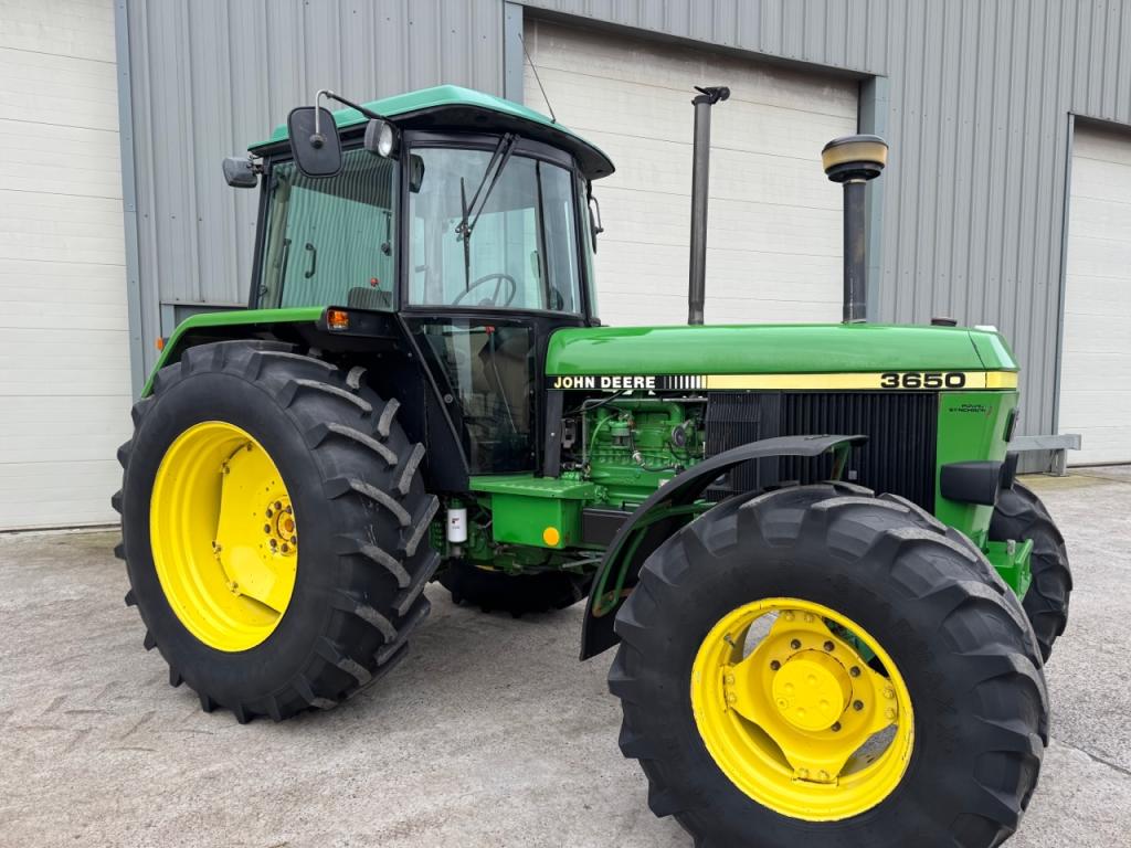 John Deere 3650