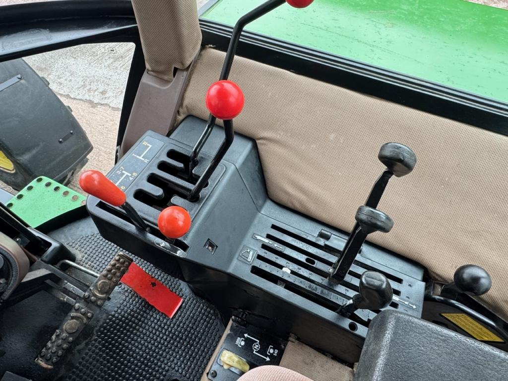 John Deere 3650