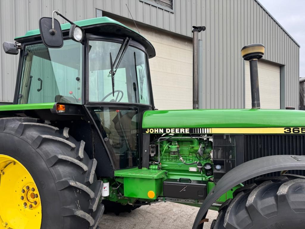 John Deere 3650