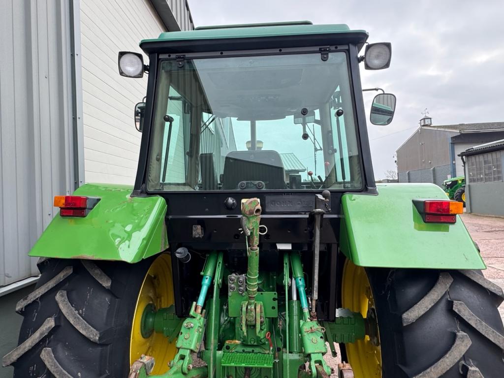 John Deere 3650