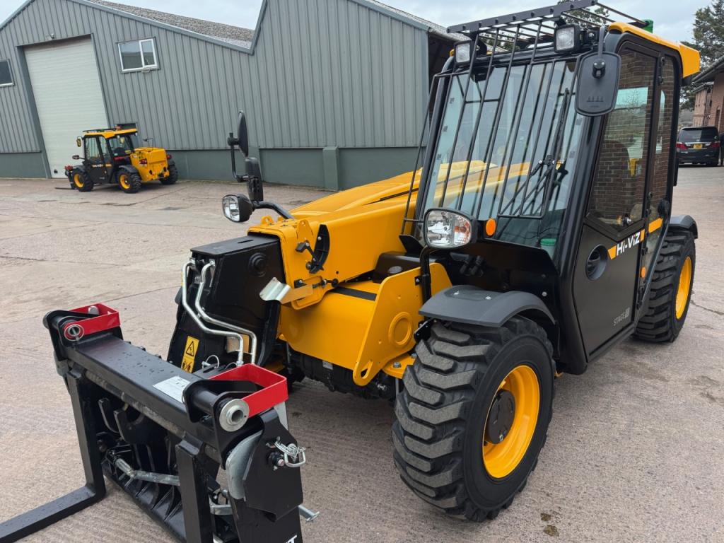 JCB 525-60 Hi-Viz telescopic