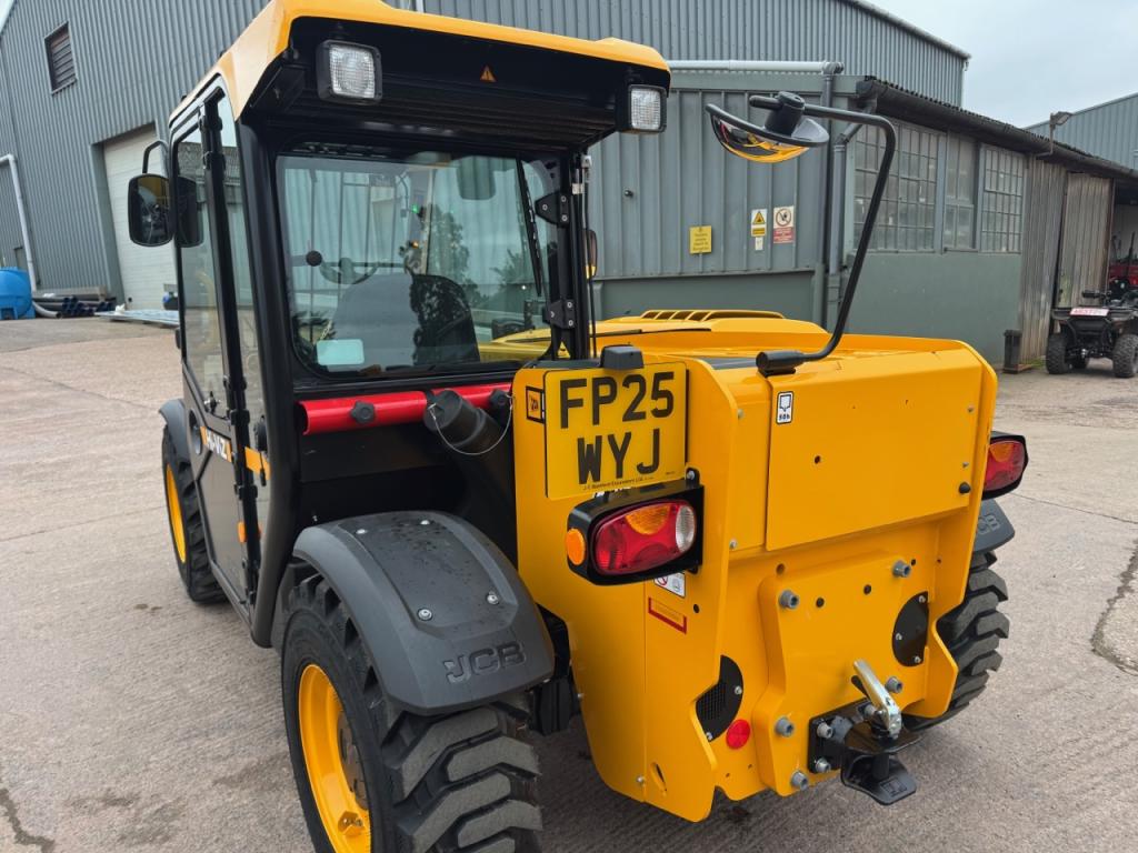 JCB 525-60 Hi-Viz telescopic