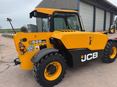 JCB 525-60 Hi-Viz telescopic