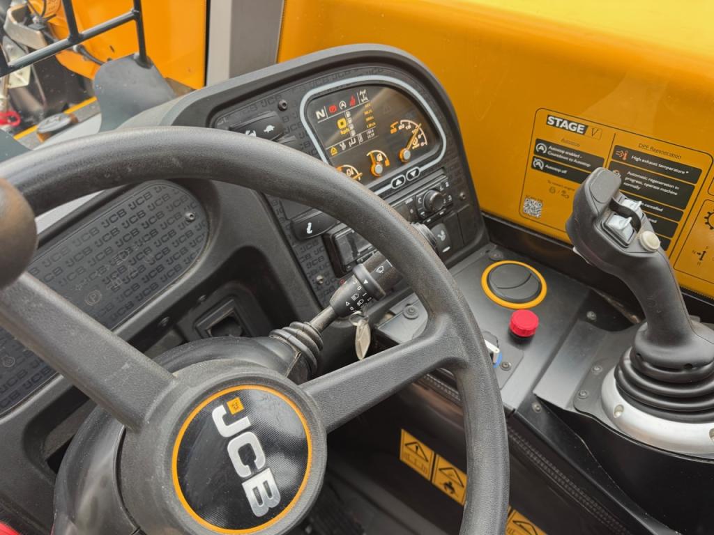 JCB 525-60 Hi-Viz telescopic