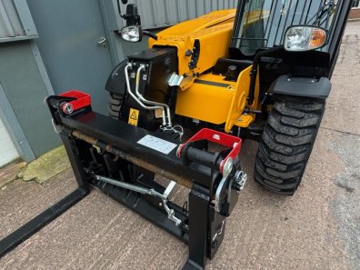 JCB 525-60 Hi-Viz telescopic