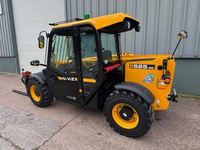 JCB 525-60 Hi-Viz telescopic
