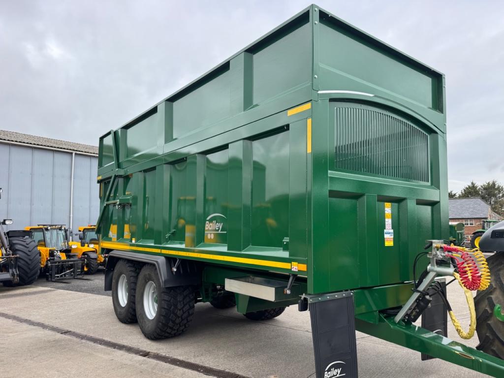 Bailey 16 ton TB silage trailer