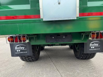 Bailey 16 ton TB silage trailer