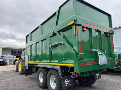 Bailey 16 ton TB silage trailer