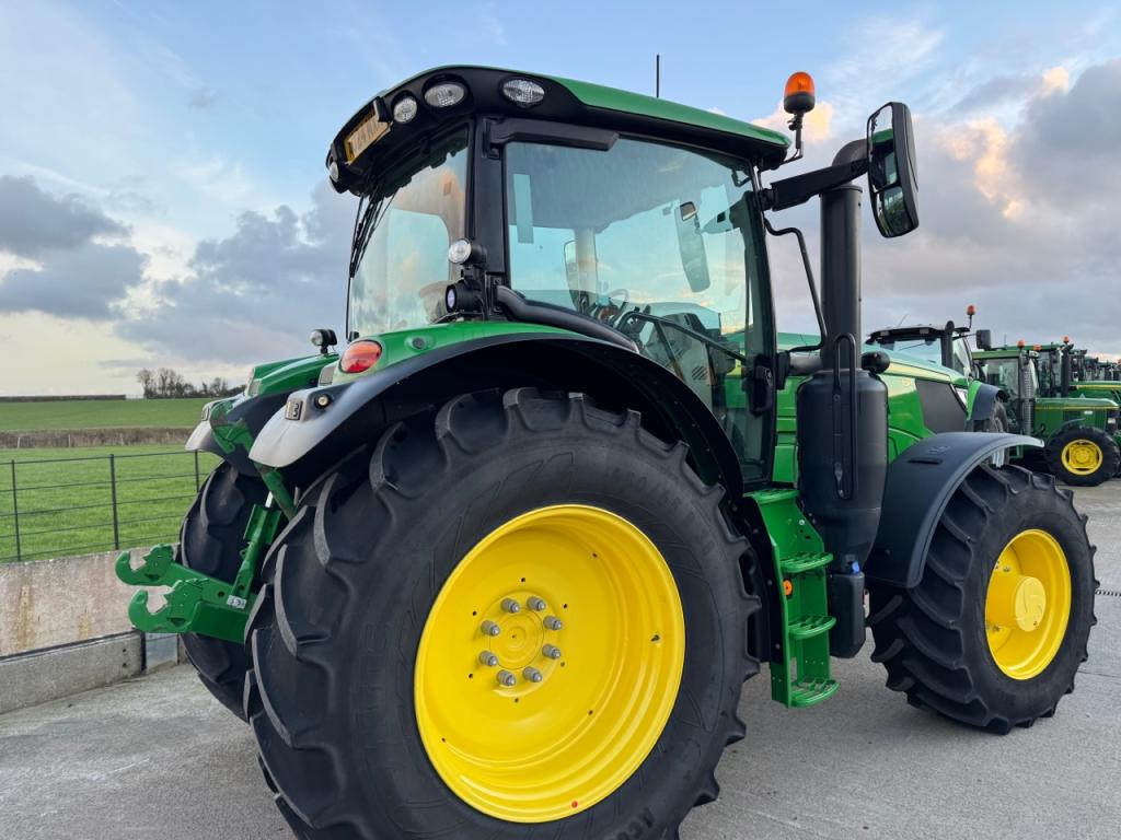 John Deere 6R 185