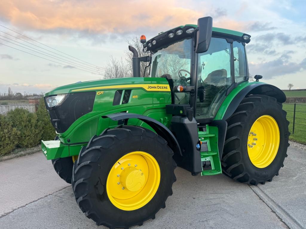 John Deere 6R 185