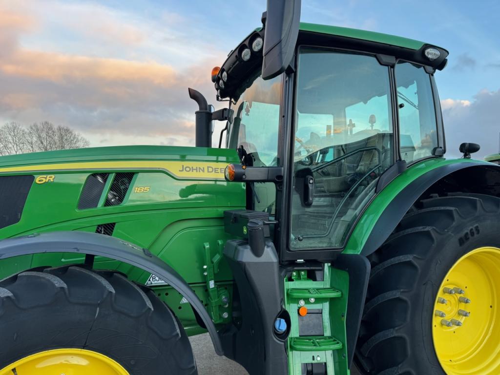 John Deere 6R 185