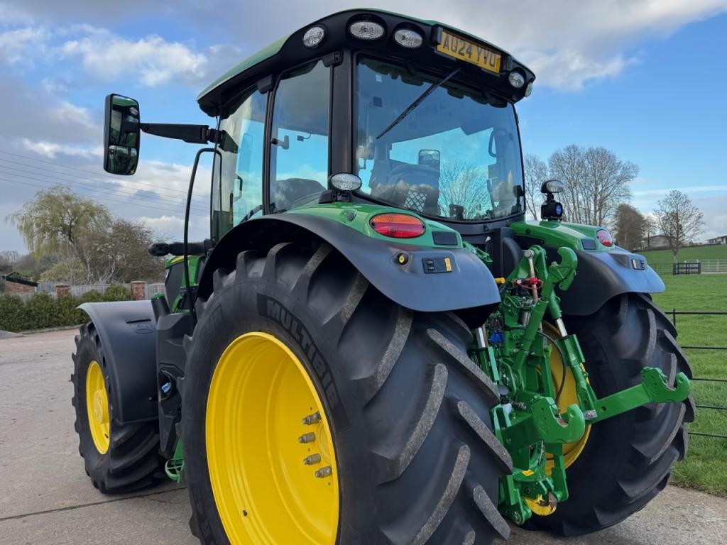 John Deere 6R 185
