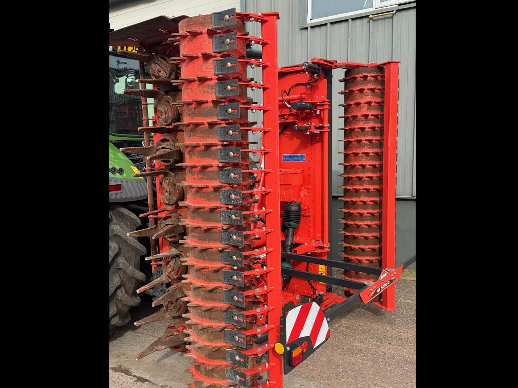 Kuhn HR 5030 R 5 Metre power harrow