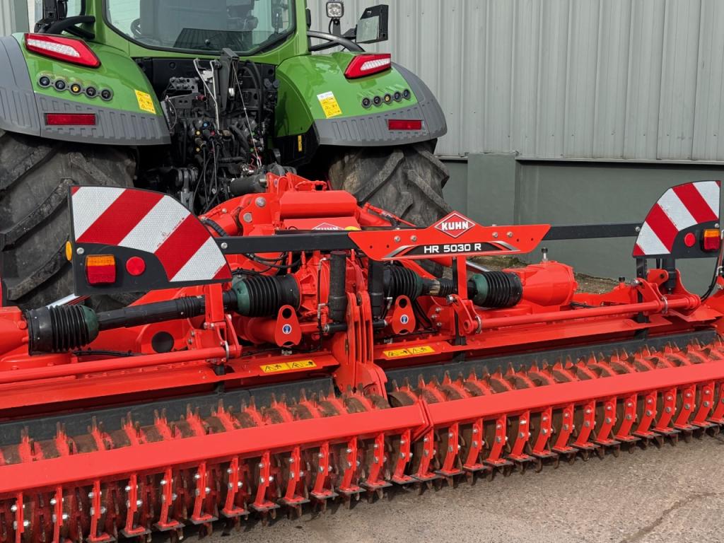 Kuhn HR 5030 R 5 Metre power harrow