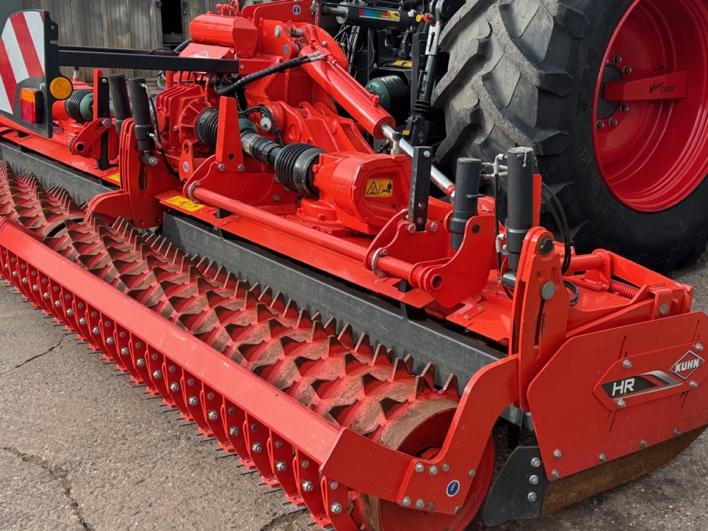 Kuhn HR 5030 R 5 Metre power harrow