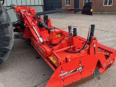 Kuhn HR 5030 R 5 Metre power harrow