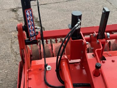 Kuhn HR 5030 R 5 Metre power harrow