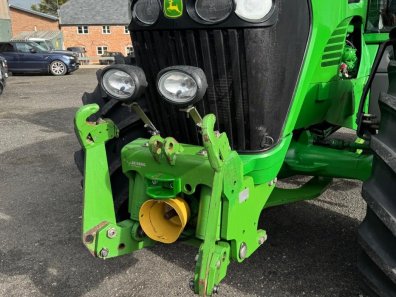 John Deere 7920
