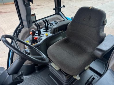 New Holland 8770