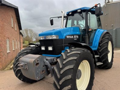 New Holland 8770
