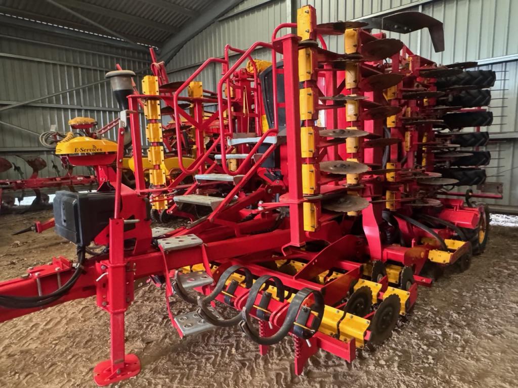 Vaderstad Rapid A 600S 6 Metre drill