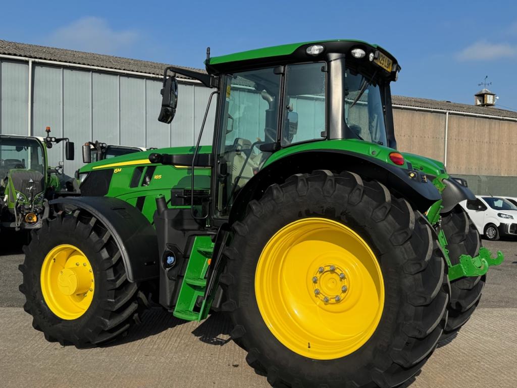 John Deere 6M 185