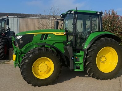 John Deere 6M 185