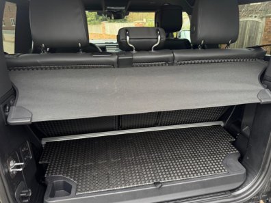 Land Rover Defender 90 HSE X-Dynamic D350