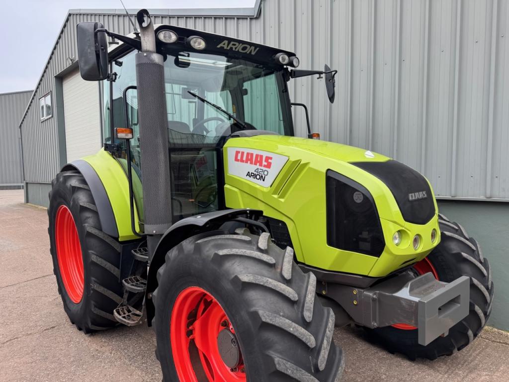 Claas Arion 420 CIS