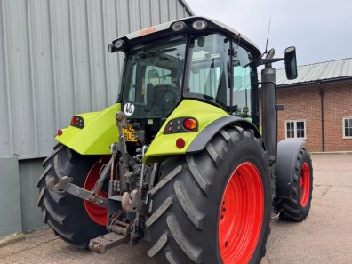 Claas Arion 420 CIS