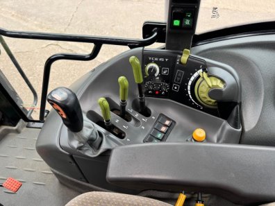 Claas Arion 420 CIS
