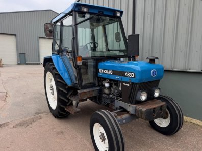 New Holland 4630