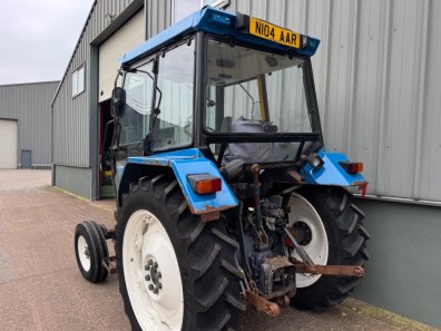 New Holland 4630
