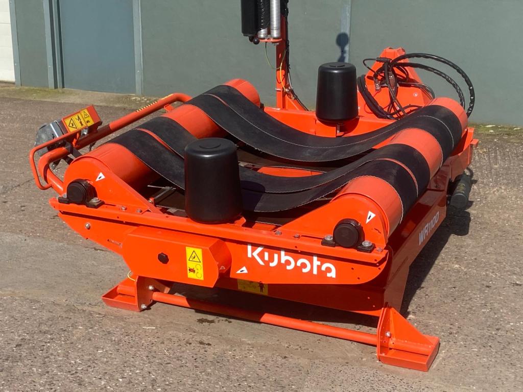 Kubota WR1100 bale wrapper