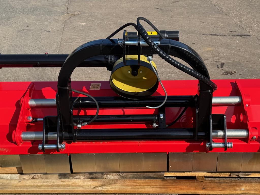 Twose Tornado 270 flail topper