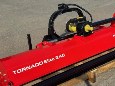 Twose Tornado 245 flail topper